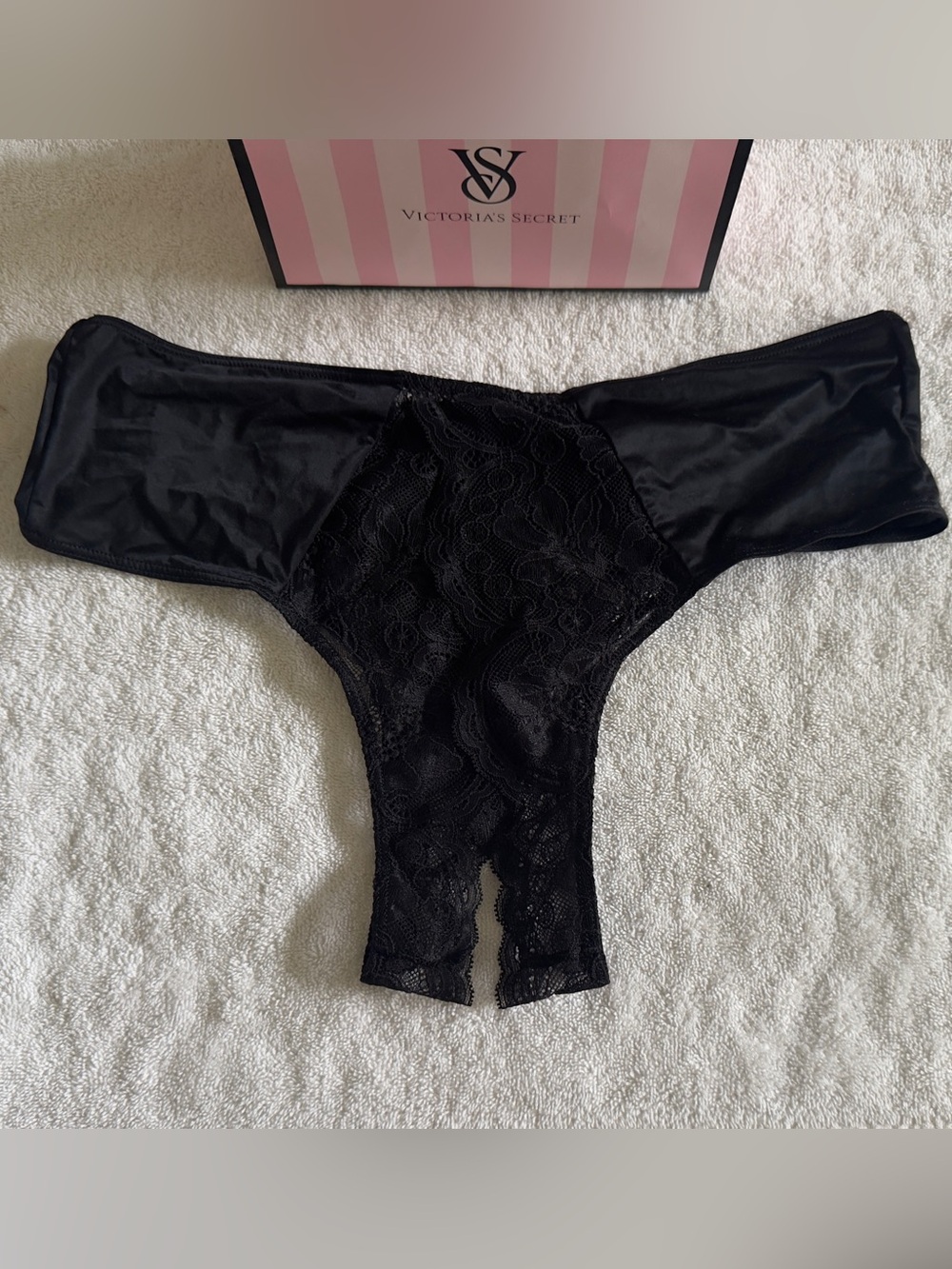 NWT Victoria's Secret Black Lace Open Bottom Cheeky Panty XL